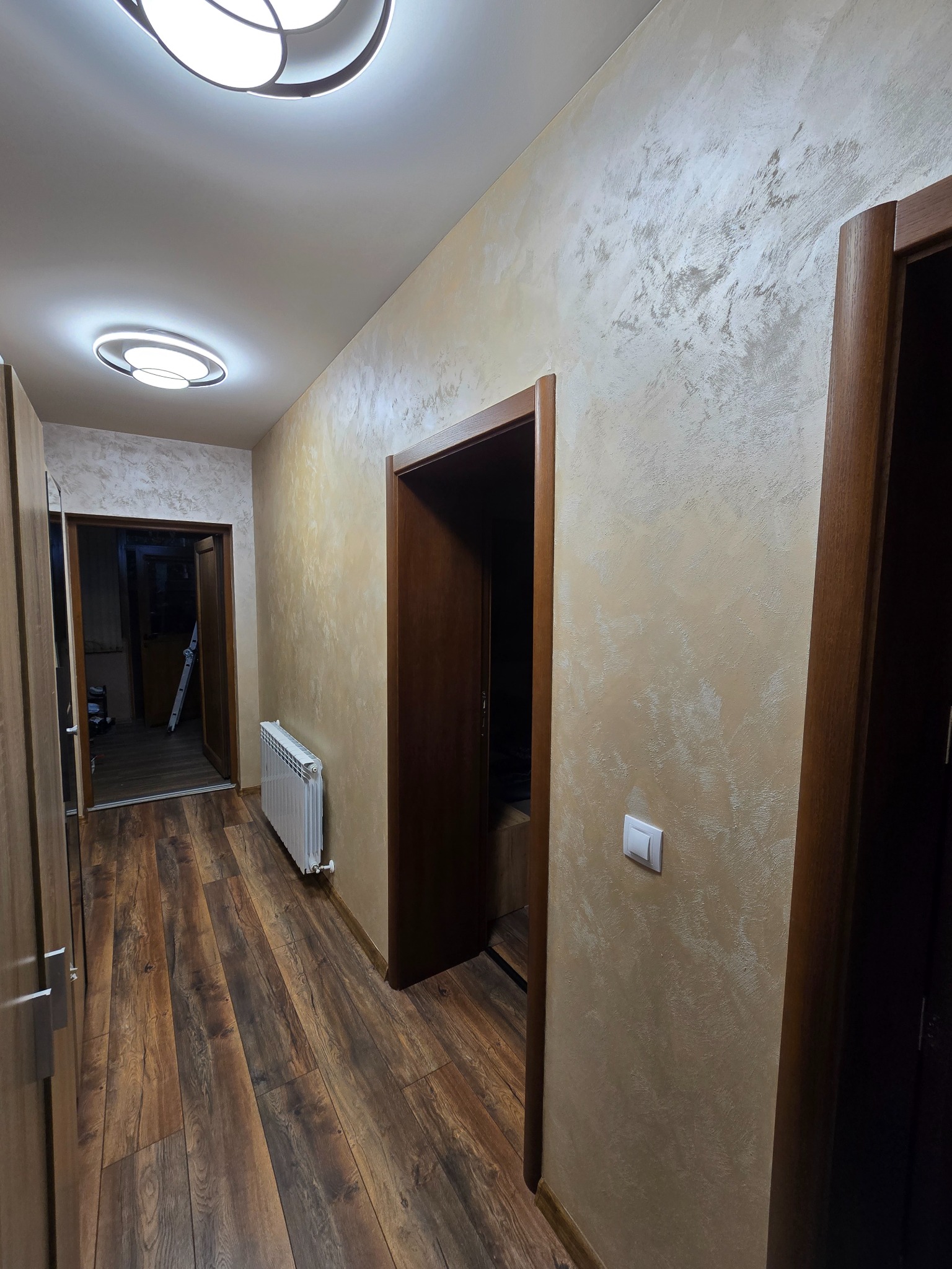 Interior decorative finishing